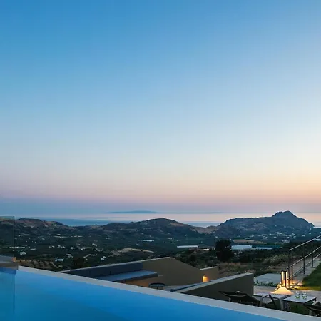Epsilon Villa, Private Swimming Pool Garden, Panoramic Sunset Villa *