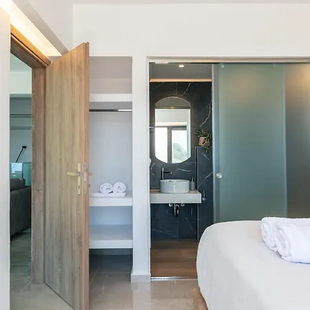 Epsilon Villa, Private Swimming Pool Garden, Panoramic Sunset Villa Rethymno