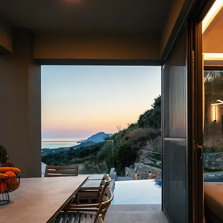 Epsilon Villa, Private Swimming Pool Garden, Panoramic Sunset Villa Rethymno